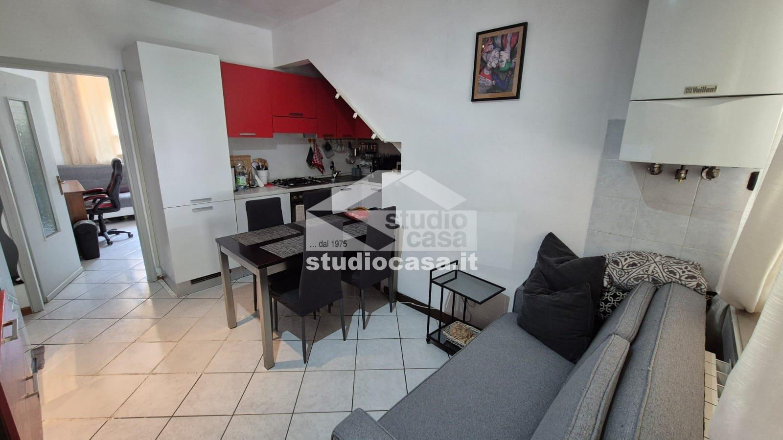 Appartamento in vendita a Endine Gaiano
