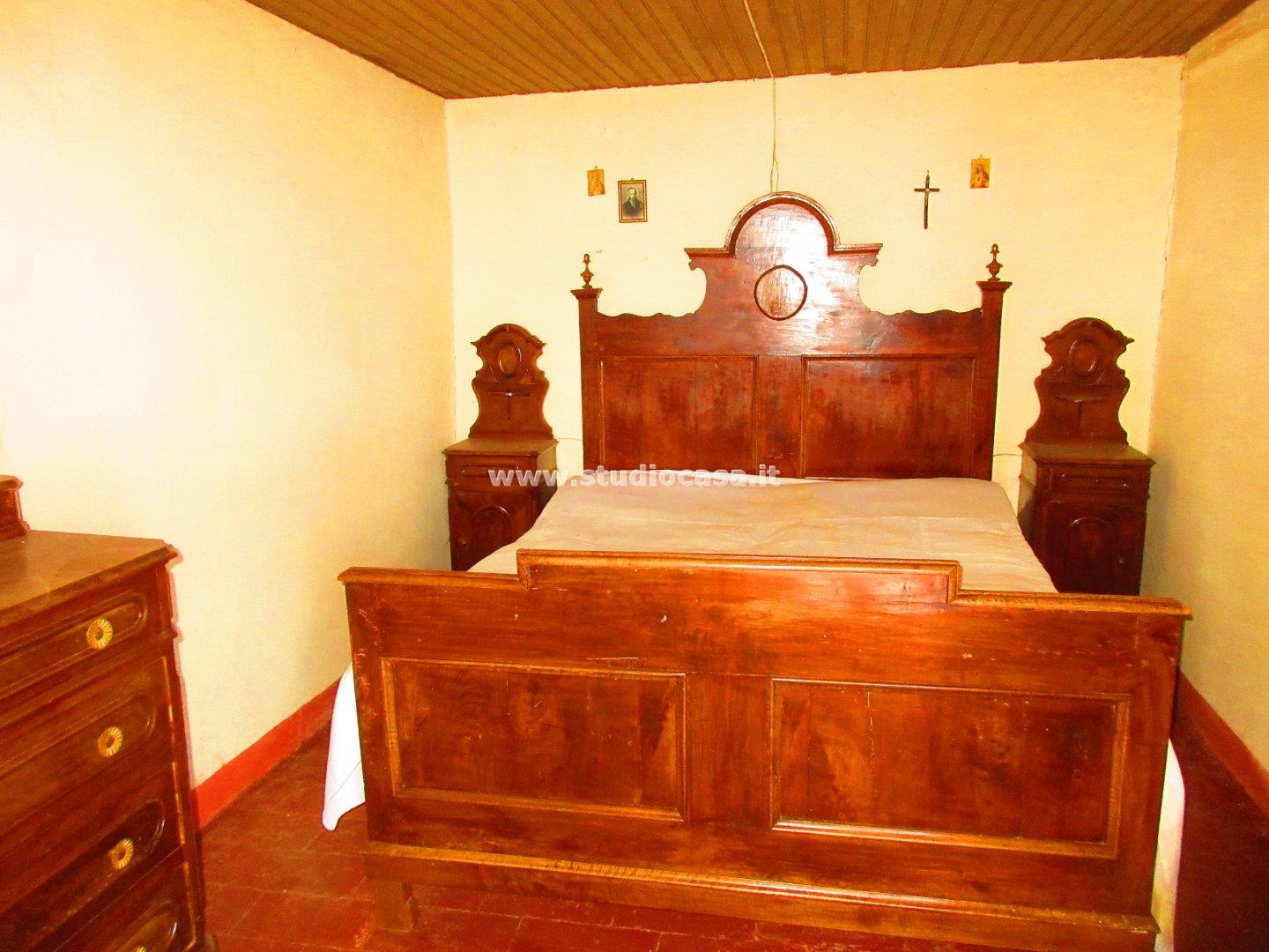 Casa Rustica in vendita a Costa Volpino