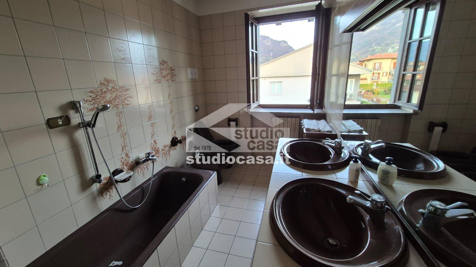 Appartamento in vendita a Sovere