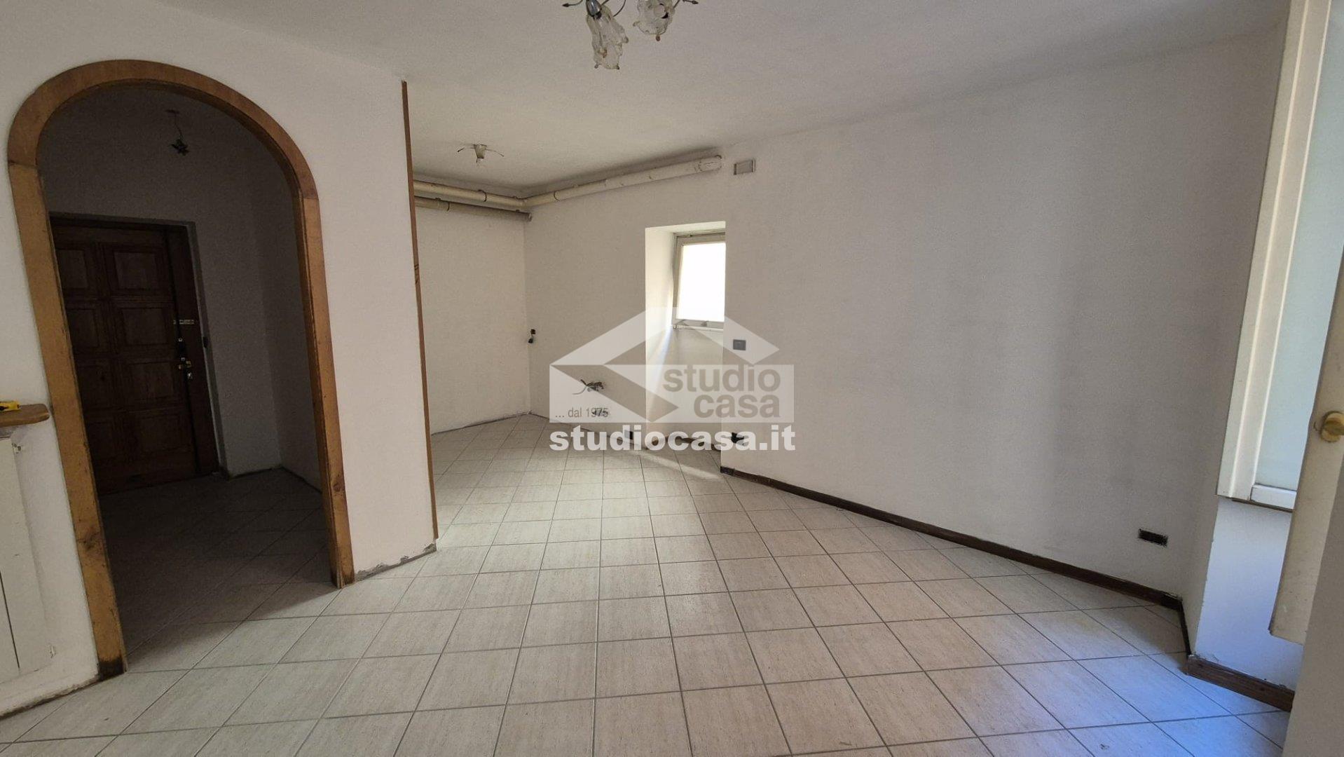 Appartamento in vendita a Lovere