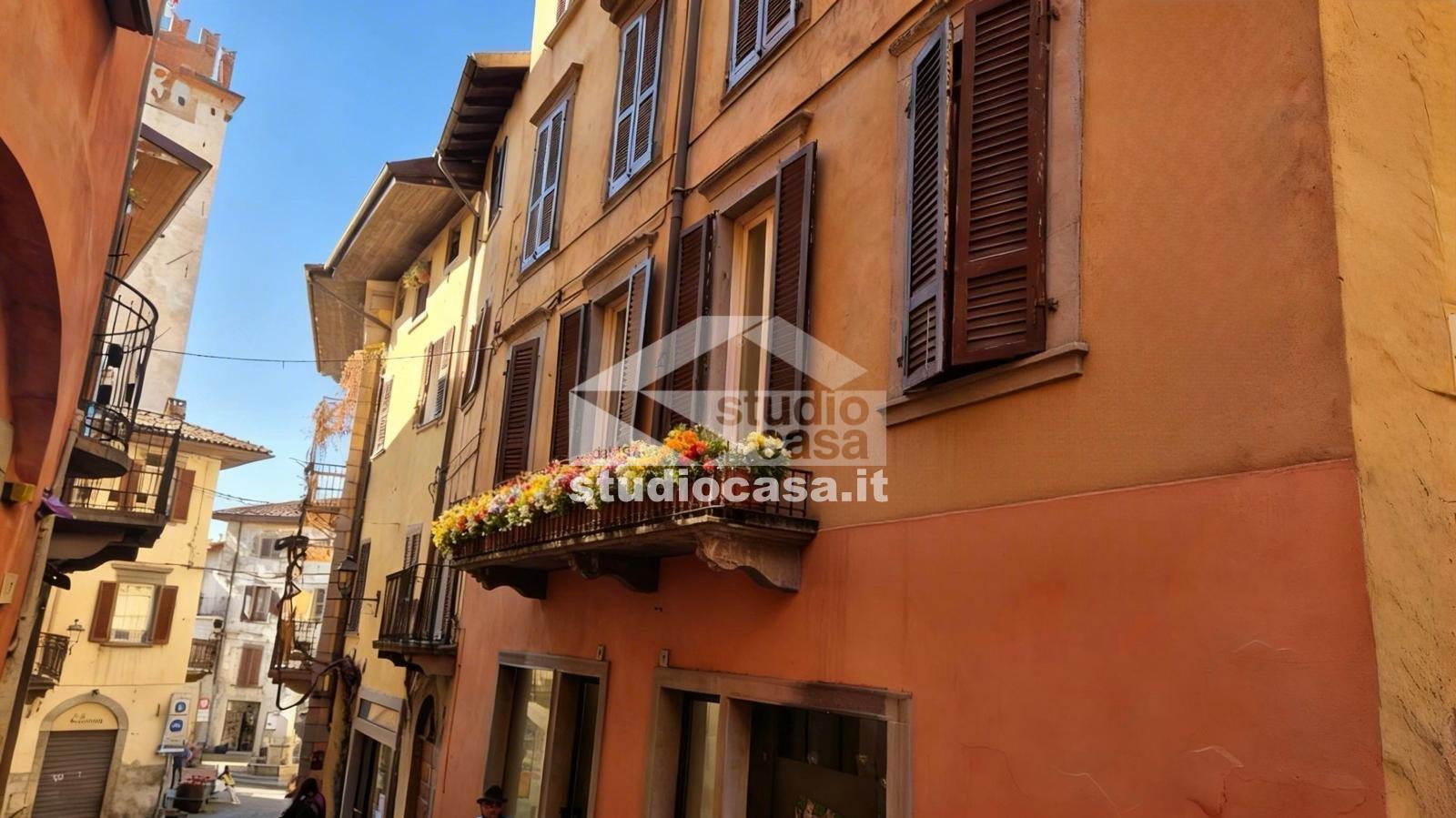 Appartamento in vendita a Lovere