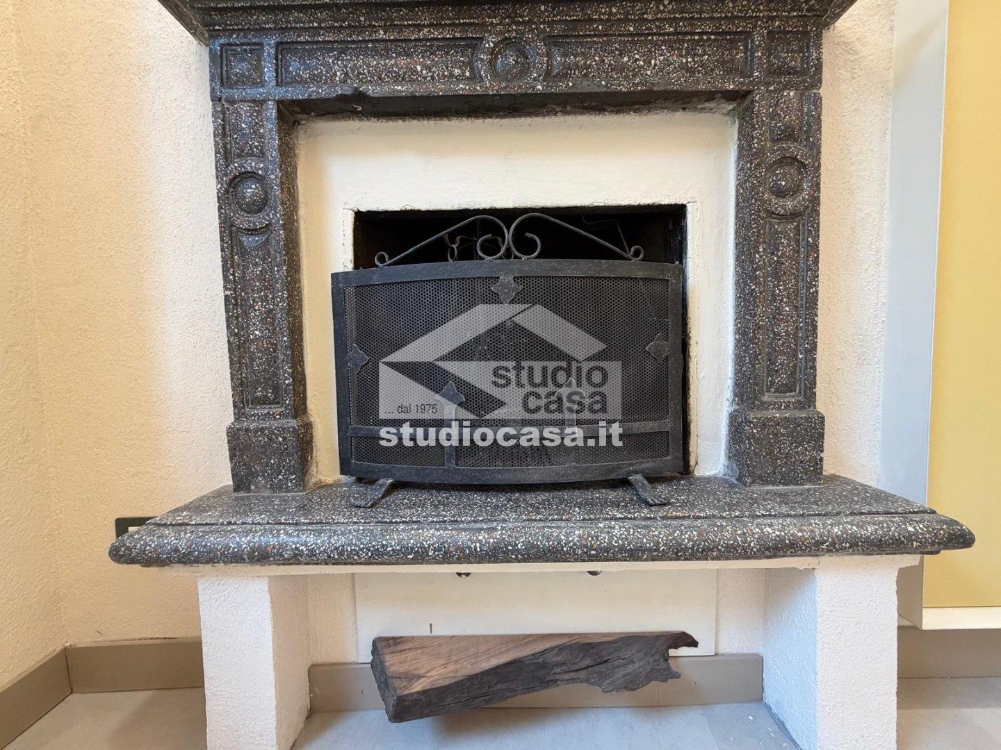 Appartamento in vendita a Lovere