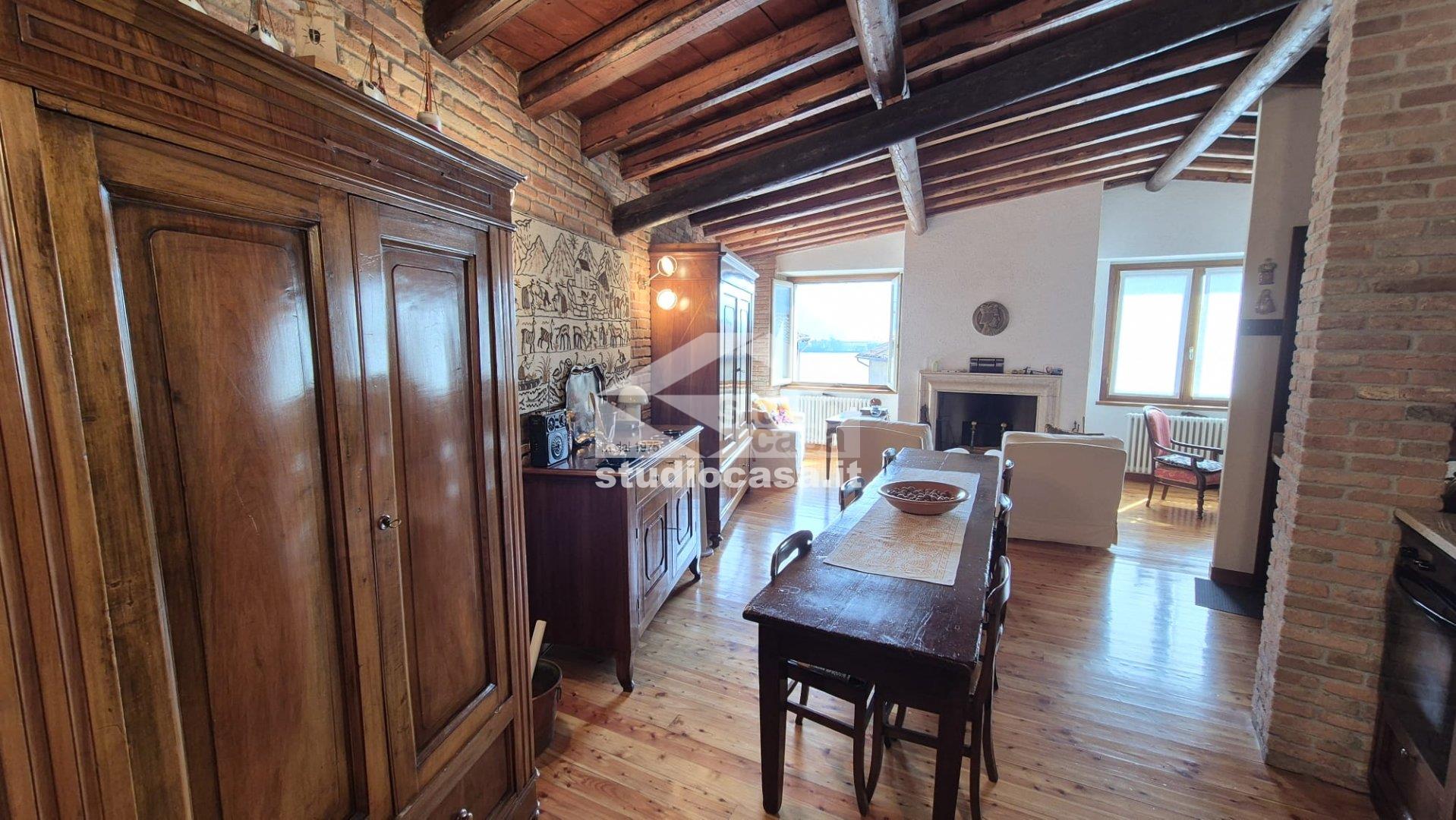 Appartamento in vendita a Lovere