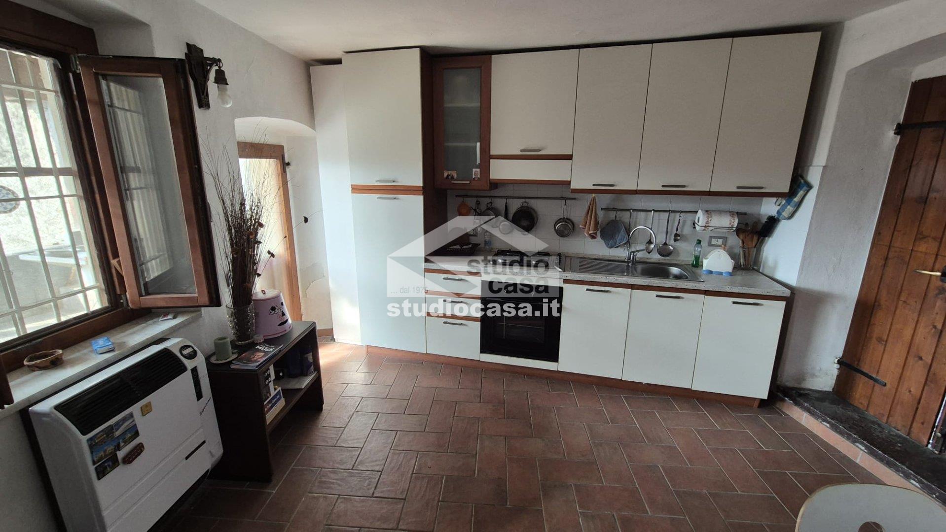 Casa Colonica in vendita a Sovere