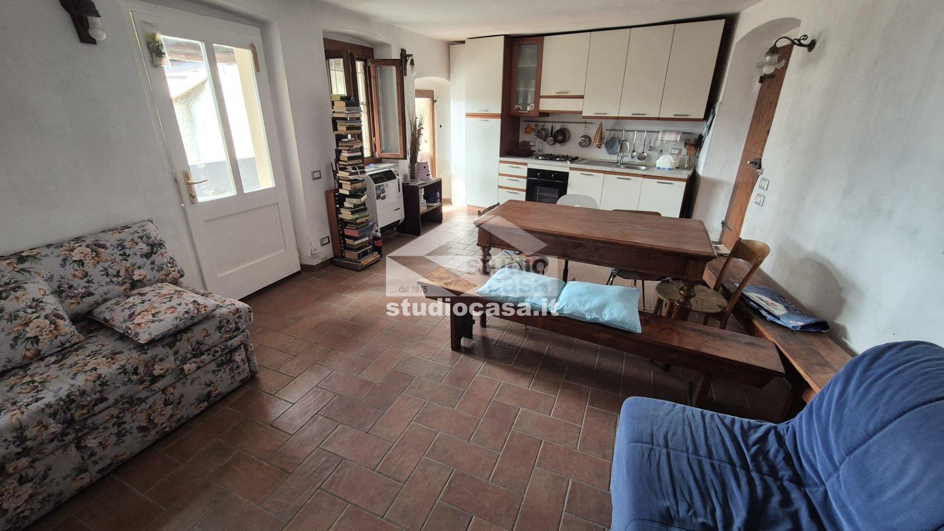 Casa Colonica in vendita a Sovere