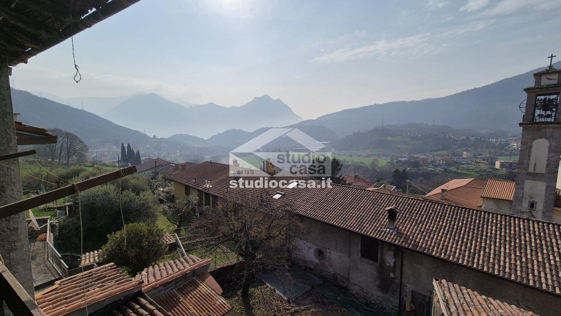 Casa Colonica in vendita a Sovere