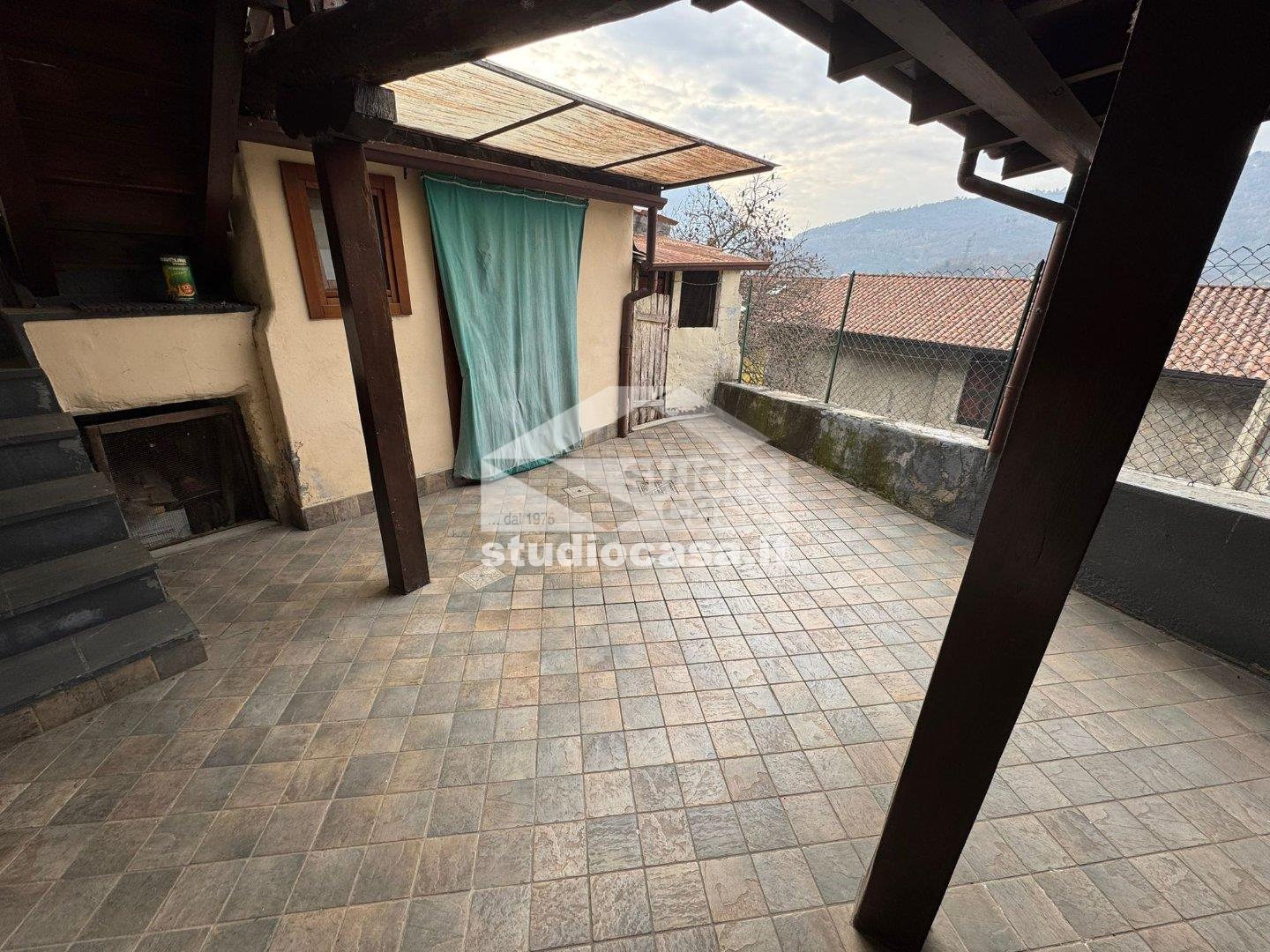 Casa Colonica in vendita a Sovere