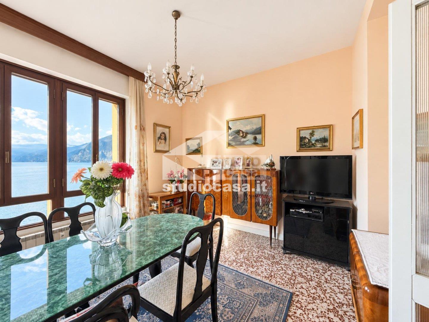 Appartamento in vendita a Castro