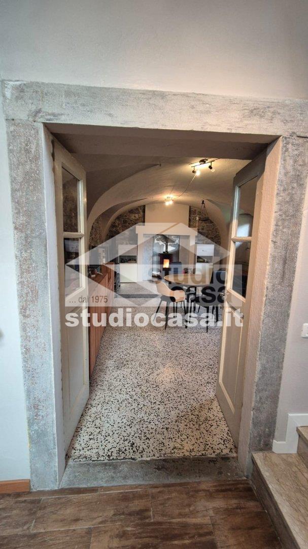 Casa Unifamiliare in vendita a Riva di Solto