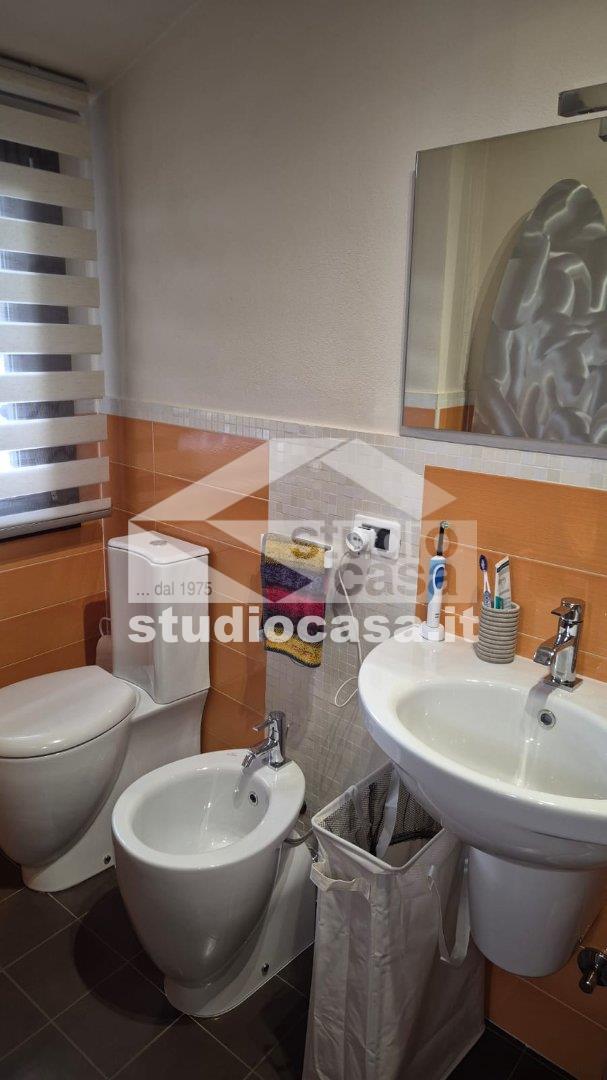 Casa Unifamiliare in vendita a Riva di Solto