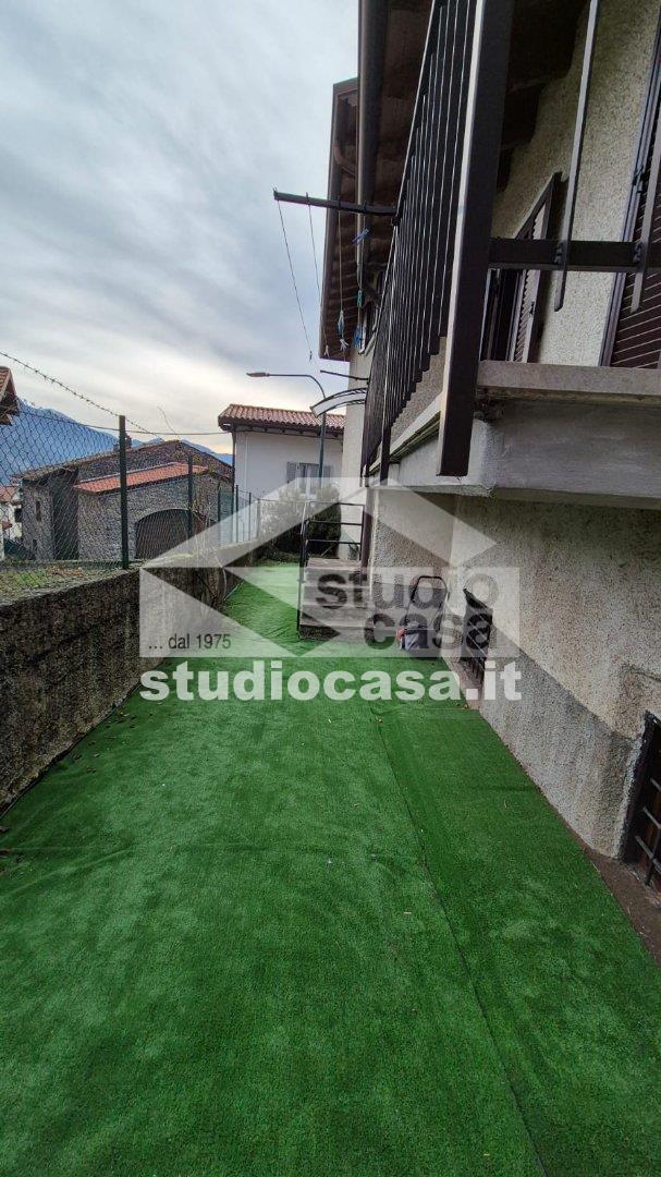 Casa Unifamiliare in vendita a Riva di Solto