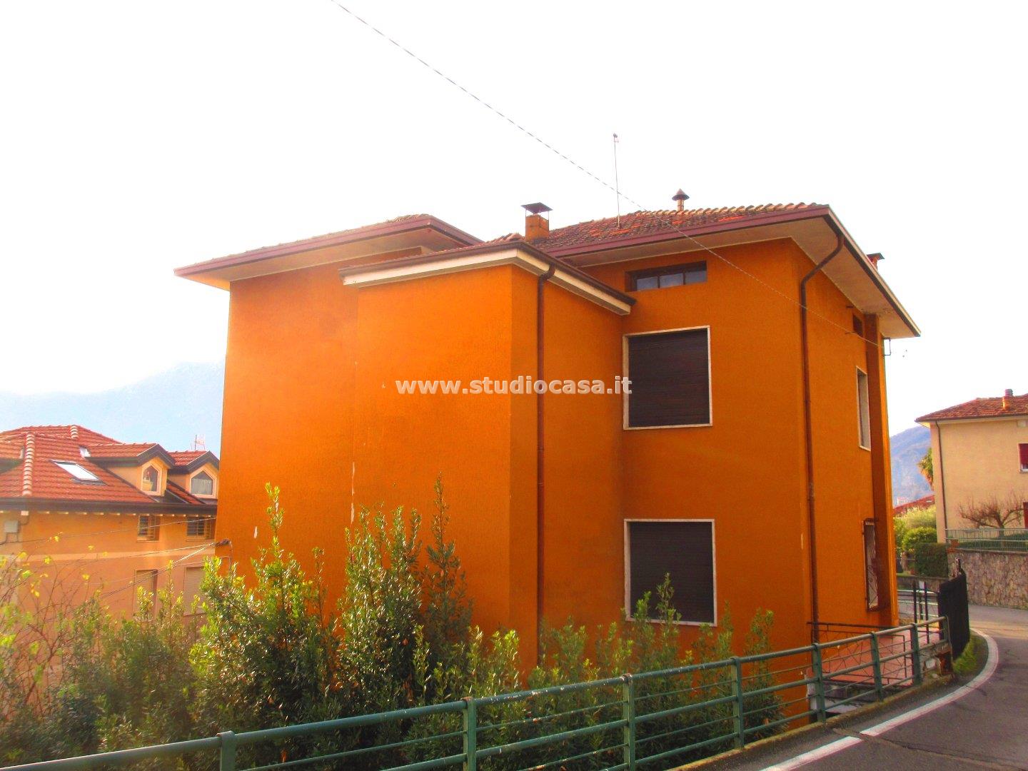 Casa Unifamiliare in vendita a Lovere