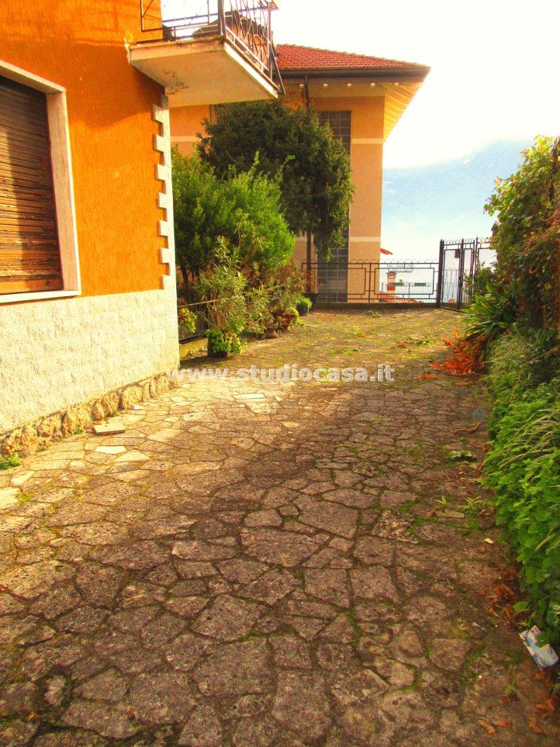 Casa Unifamiliare in vendita a Lovere