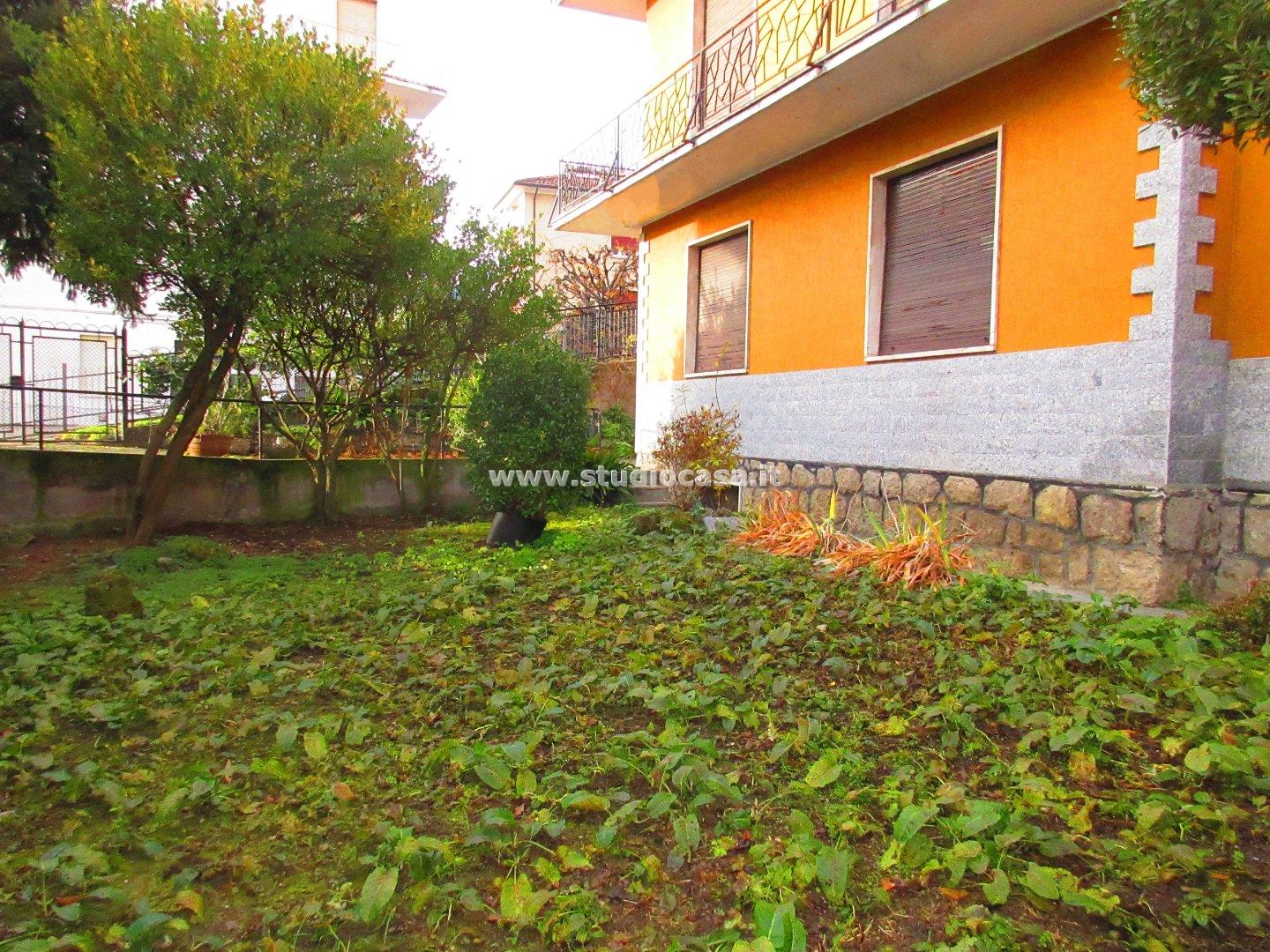 Casa Unifamiliare in vendita a Lovere