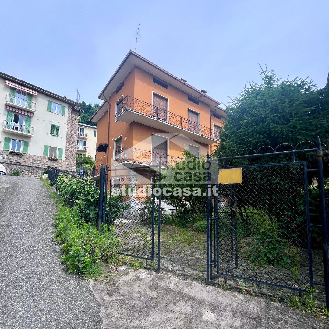 Casa Unifamiliare in vendita a Lovere