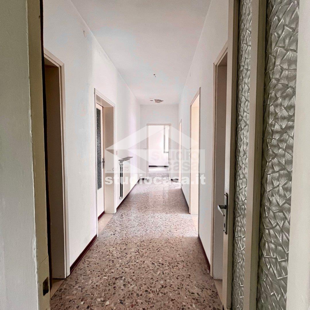 Casa Unifamiliare in vendita a Lovere