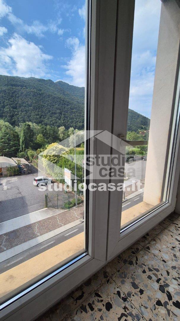 Appartamento in vendita a Endine Gaiano