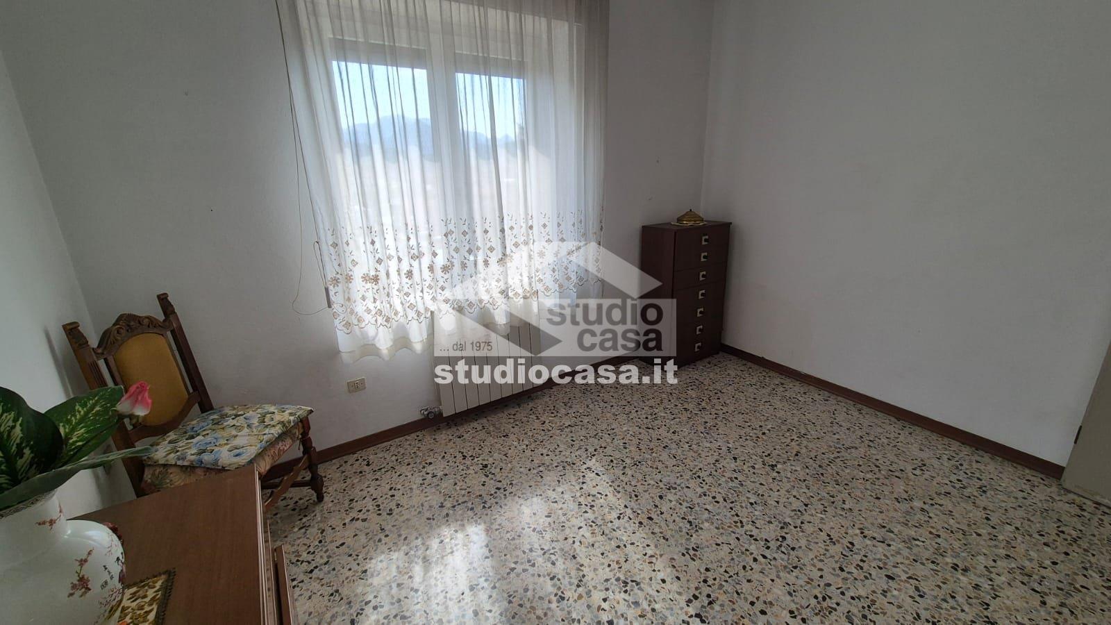 Appartamento in vendita a Endine Gaiano