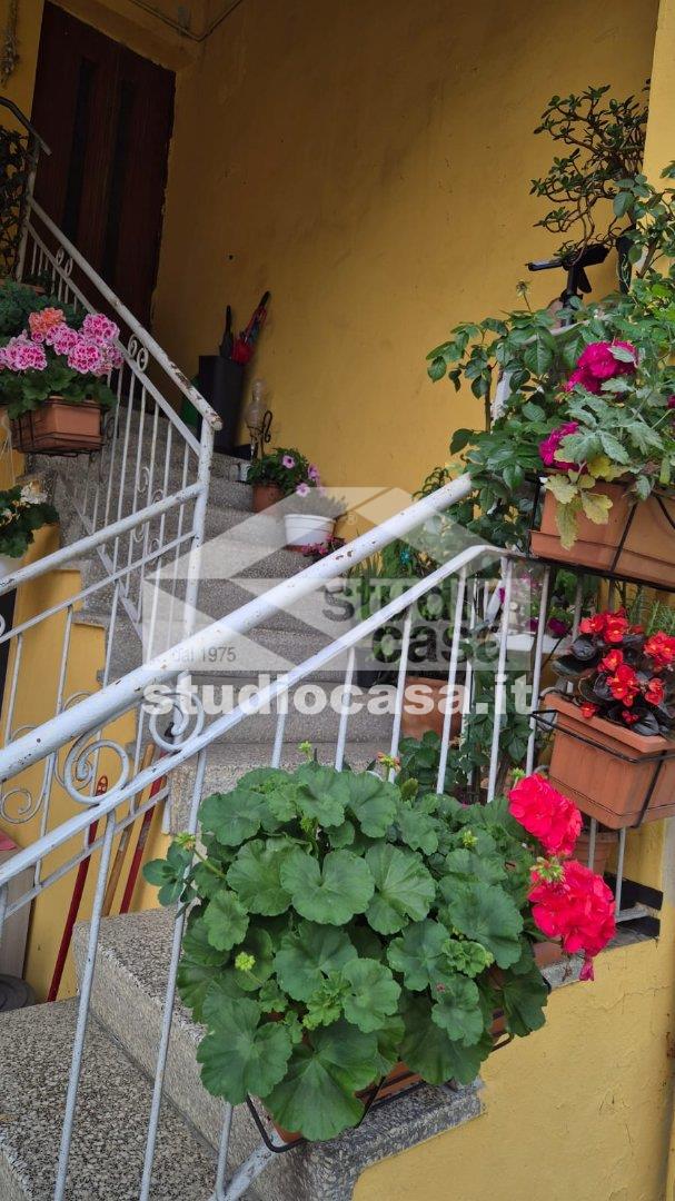 Appartamento in vendita a Endine Gaiano