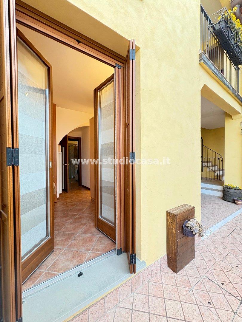 Appartamento in vendita a Costa Volpino