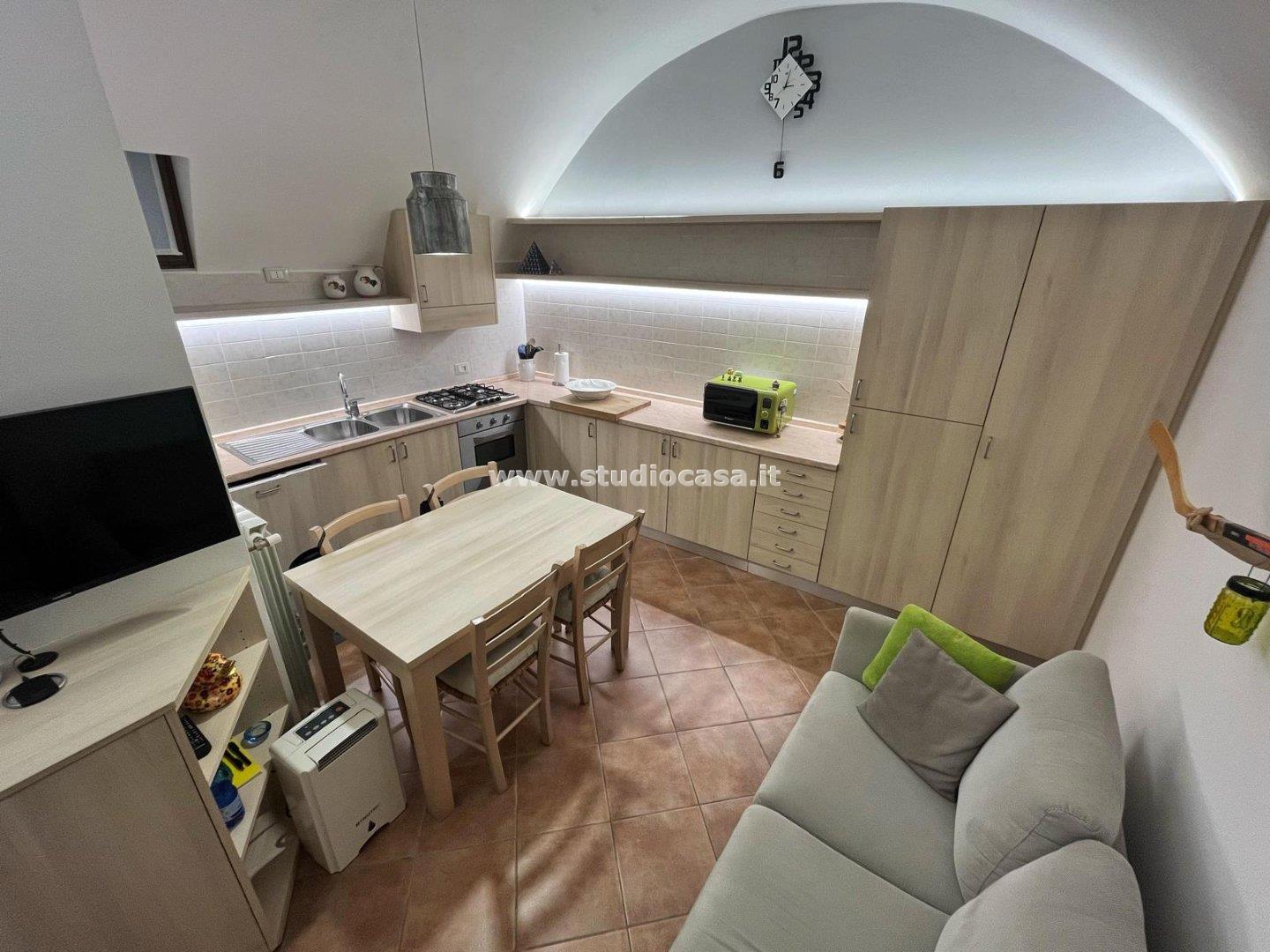 Appartamento in vendita a Costa Volpino
