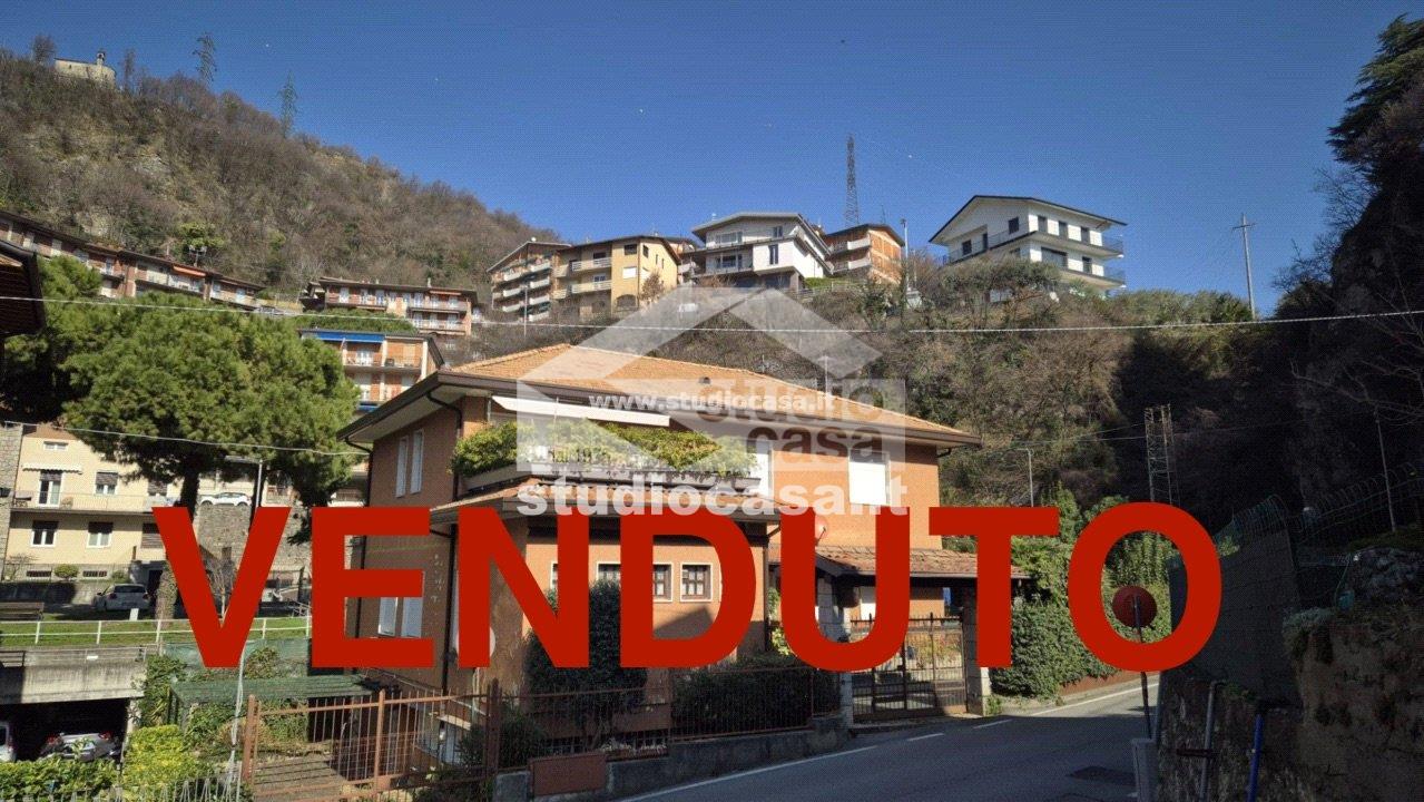 Attico in vendita a Castro