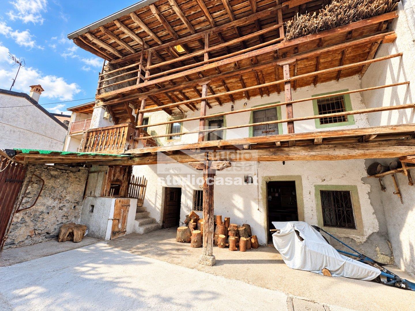 Casa Rustica in vendita a Bossico