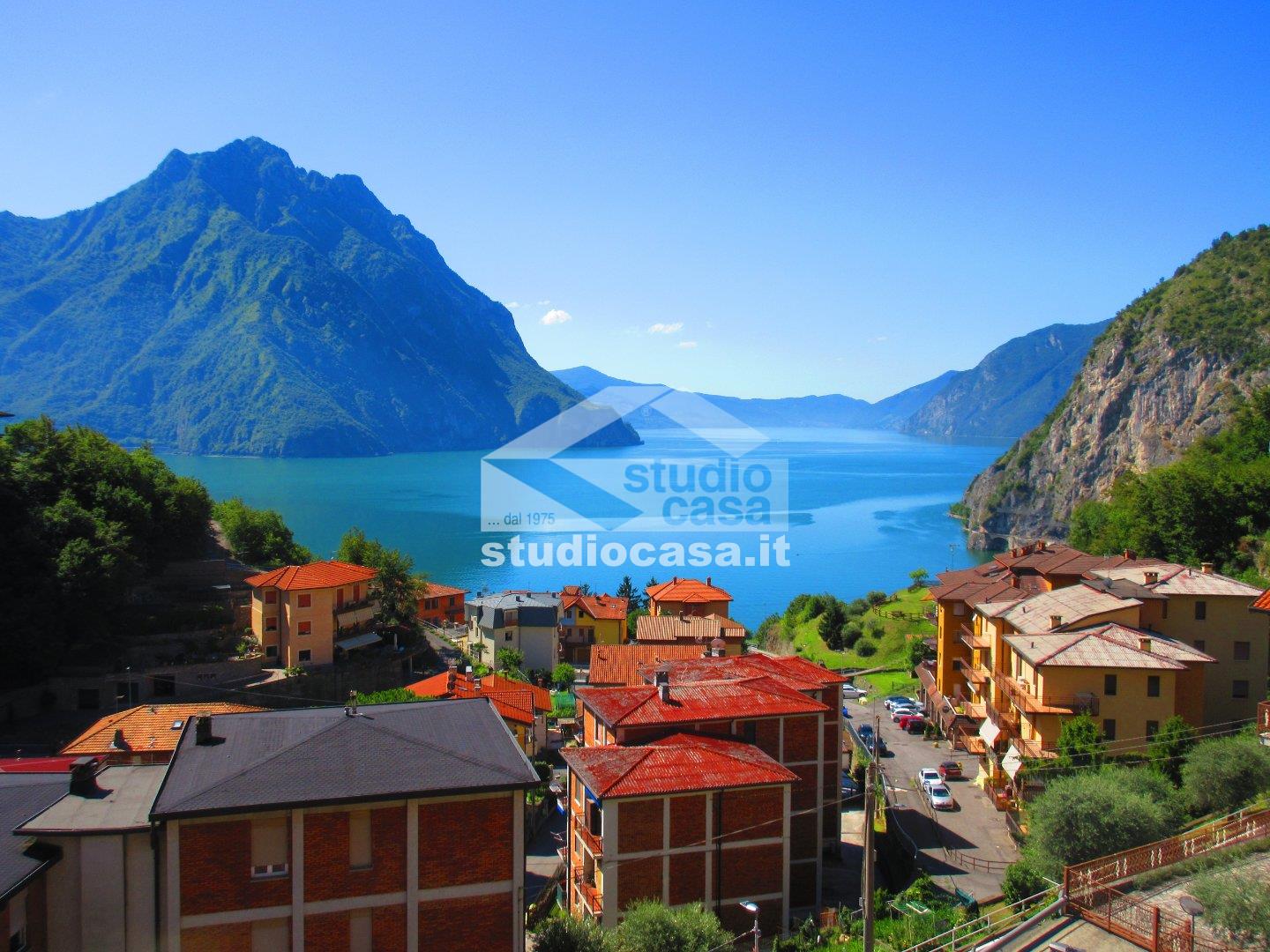 Appartamento in affitto a Castro