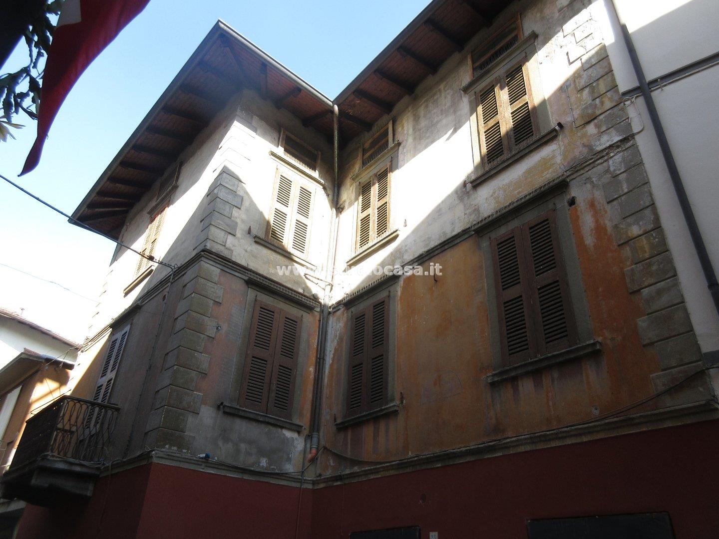 Appartamento in vendita a Lovere