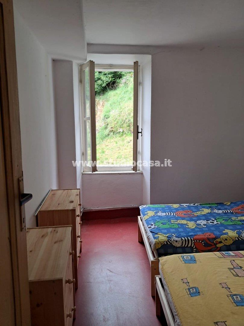 Casa Unifamiliare in vendita a Rogno