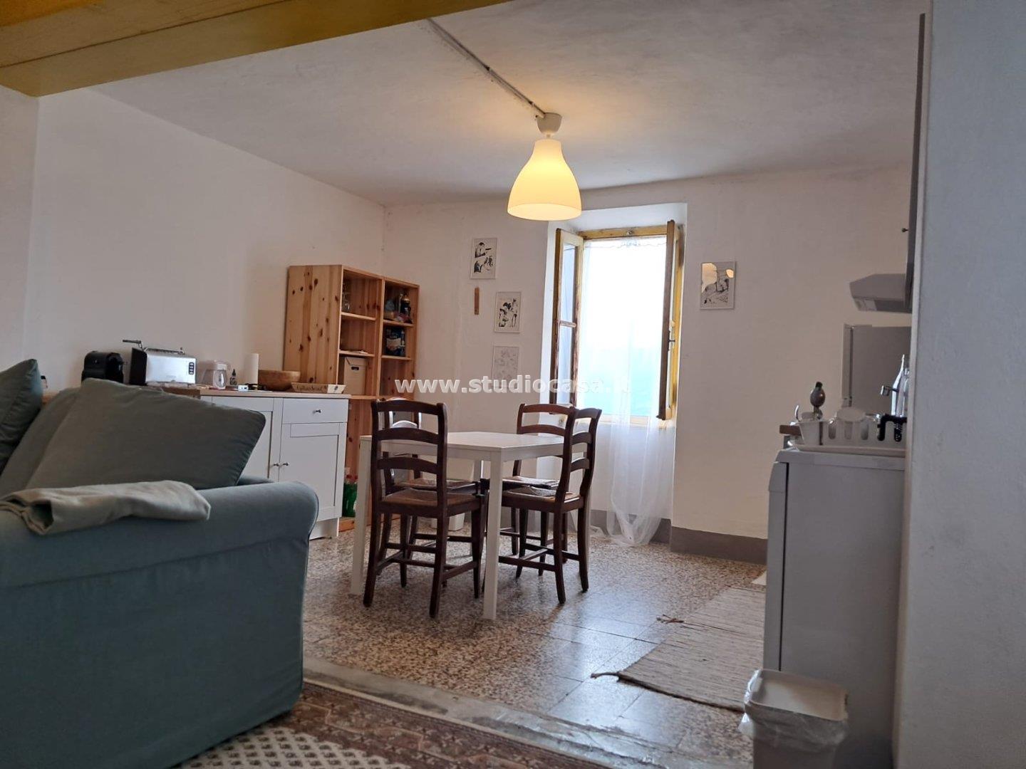 Casa Unifamiliare in vendita a Rogno