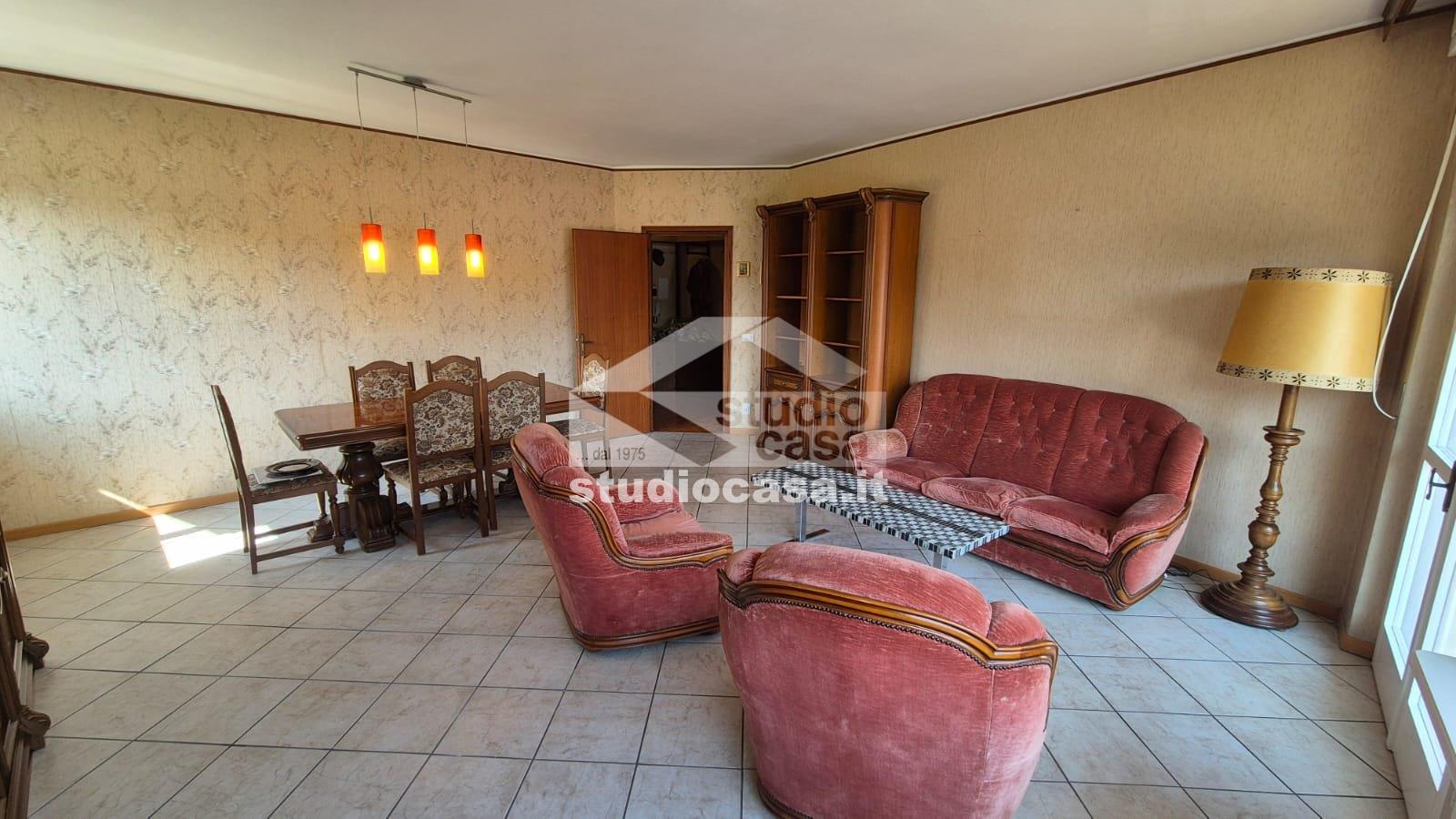 Appartamento in vendita a Endine Gaiano