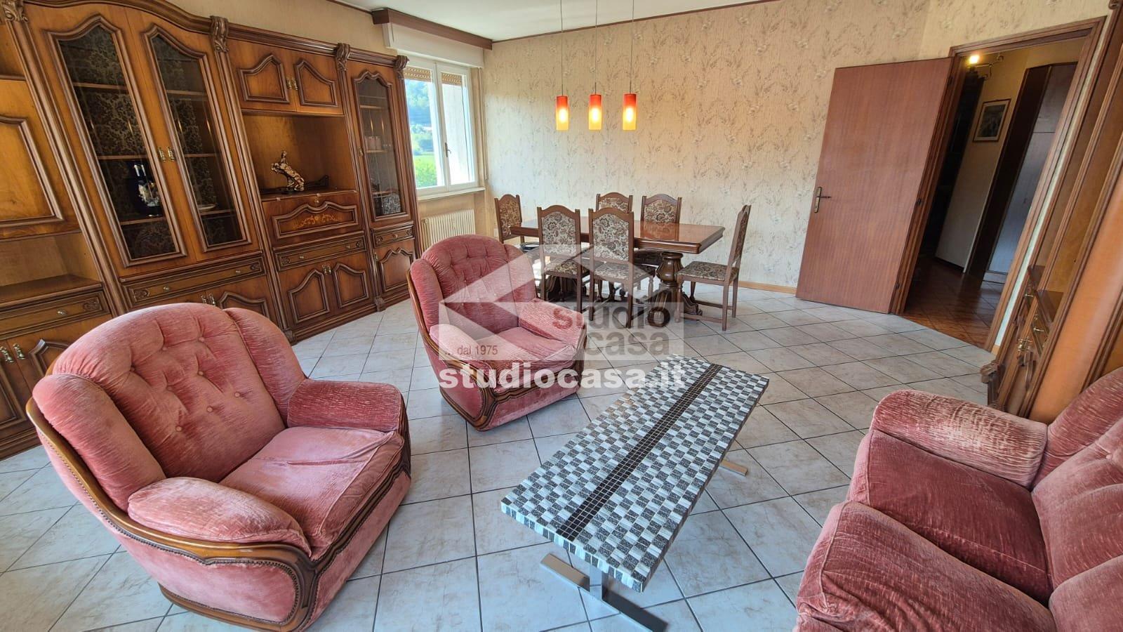 Appartamento in vendita a Endine Gaiano