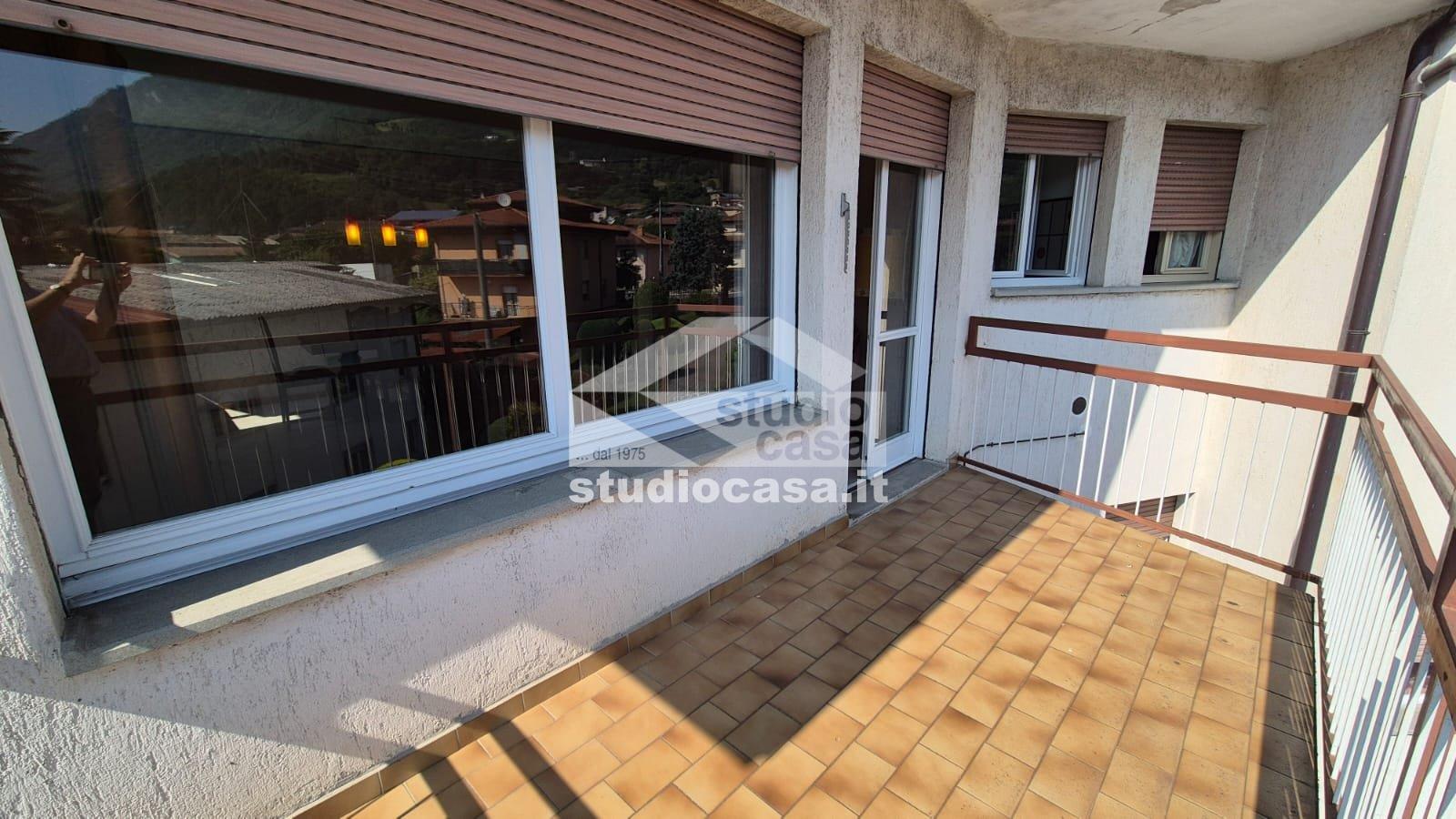 Appartamento in vendita a Endine Gaiano