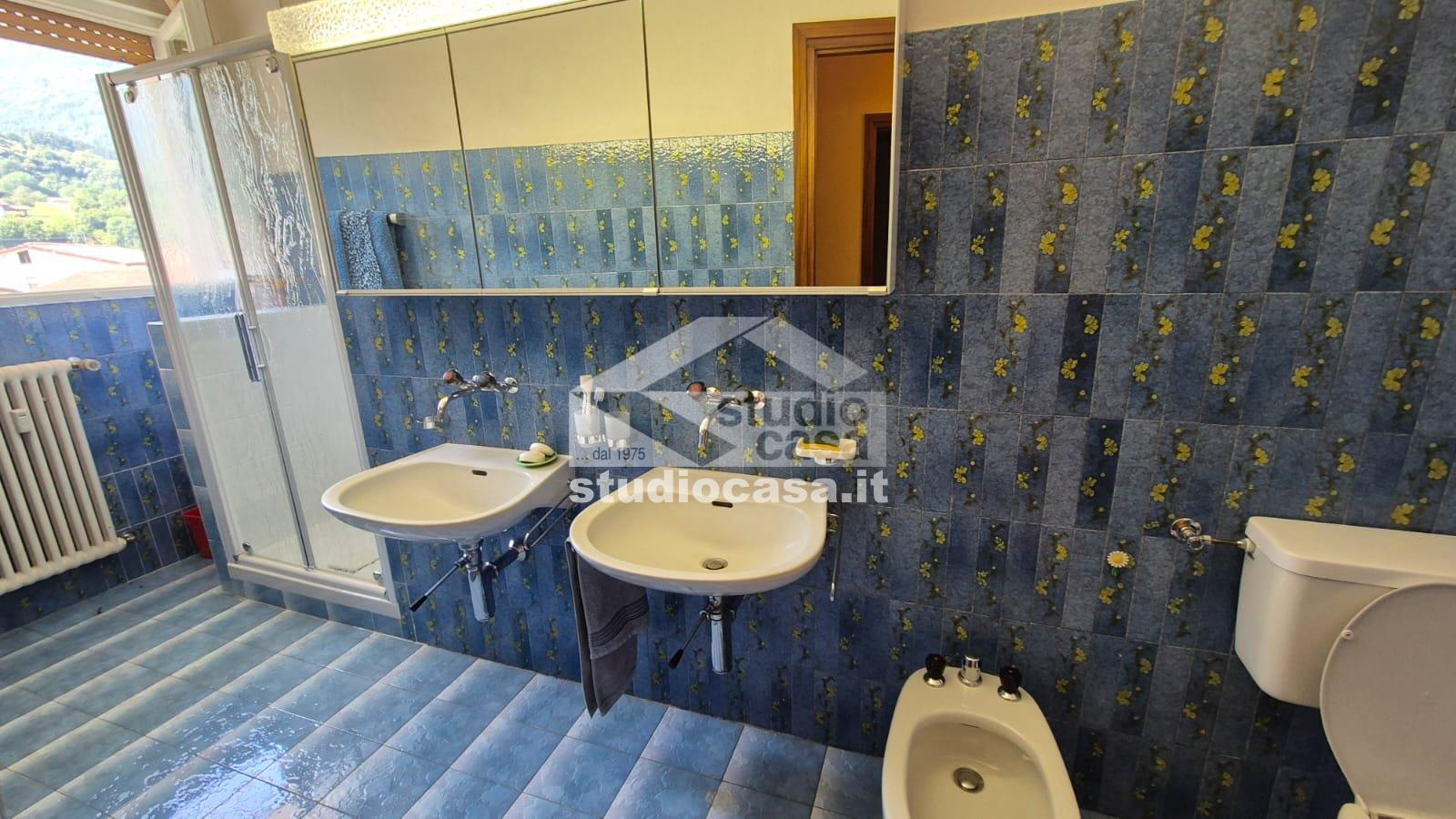 Appartamento in vendita a Endine Gaiano