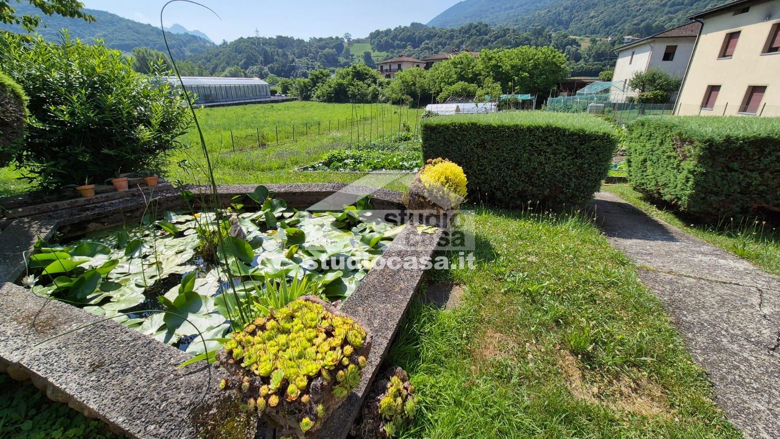 Appartamento in vendita a Endine Gaiano