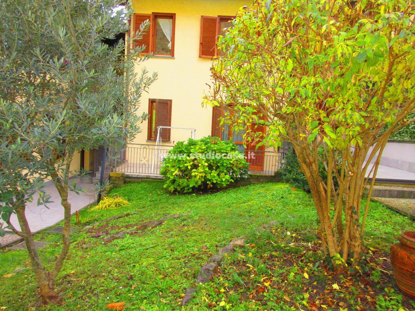 Appartamento in vendita a Spinone al Lago
