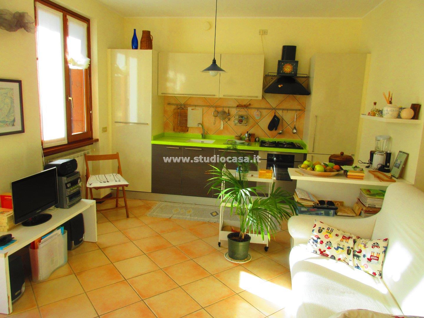 Appartamento in vendita a Spinone al Lago