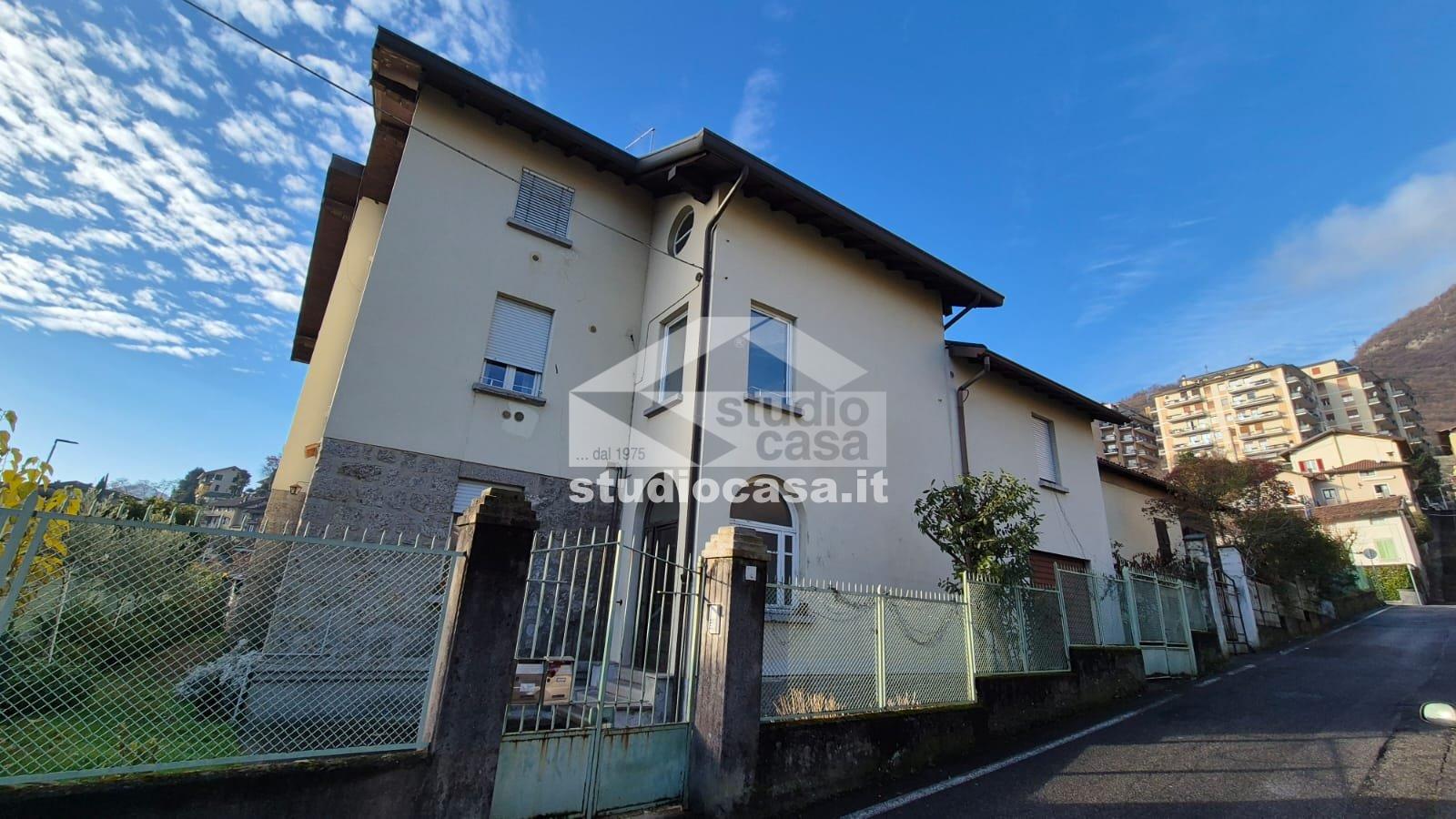 Appartamento in vendita a Lovere