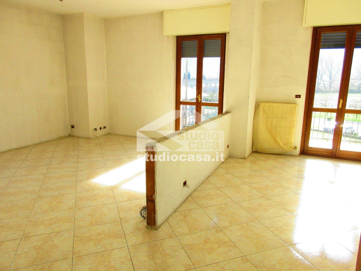 Appartamento in vendita a Costa Volpino