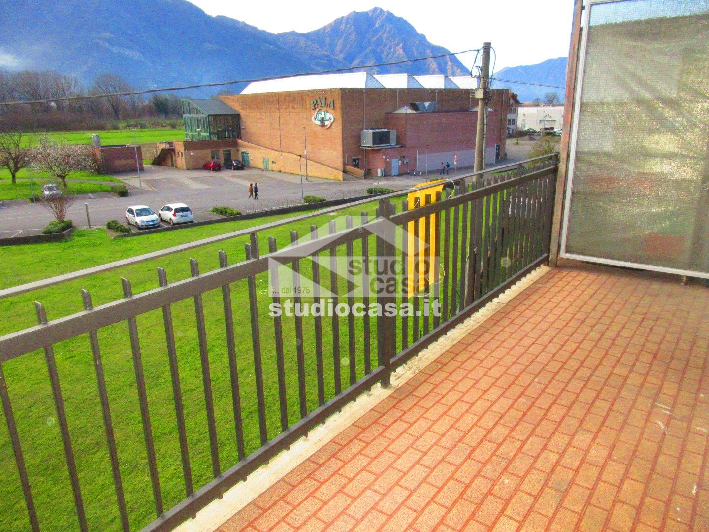 Appartamento in vendita a Costa Volpino