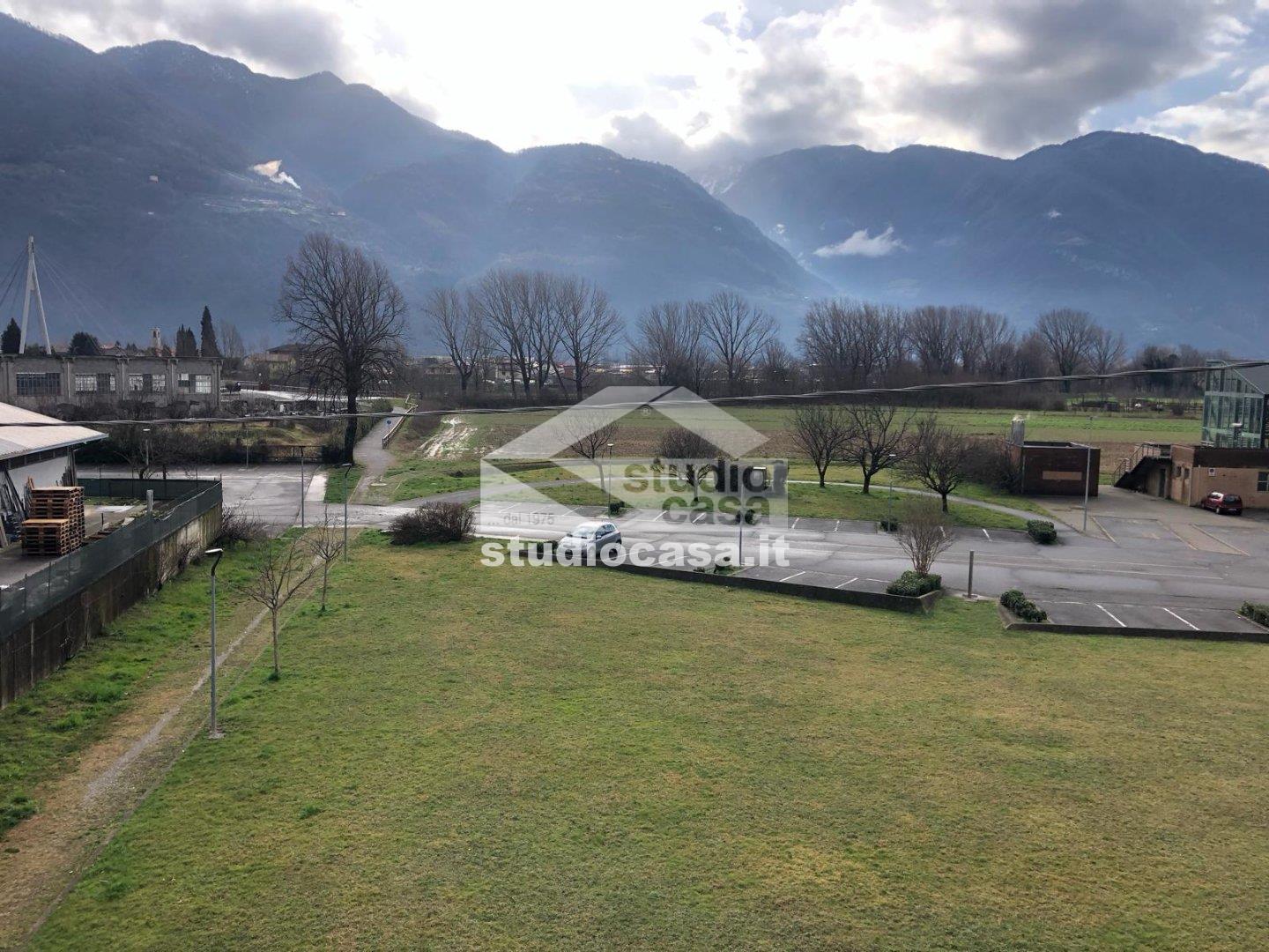 Appartamento in vendita a Costa Volpino