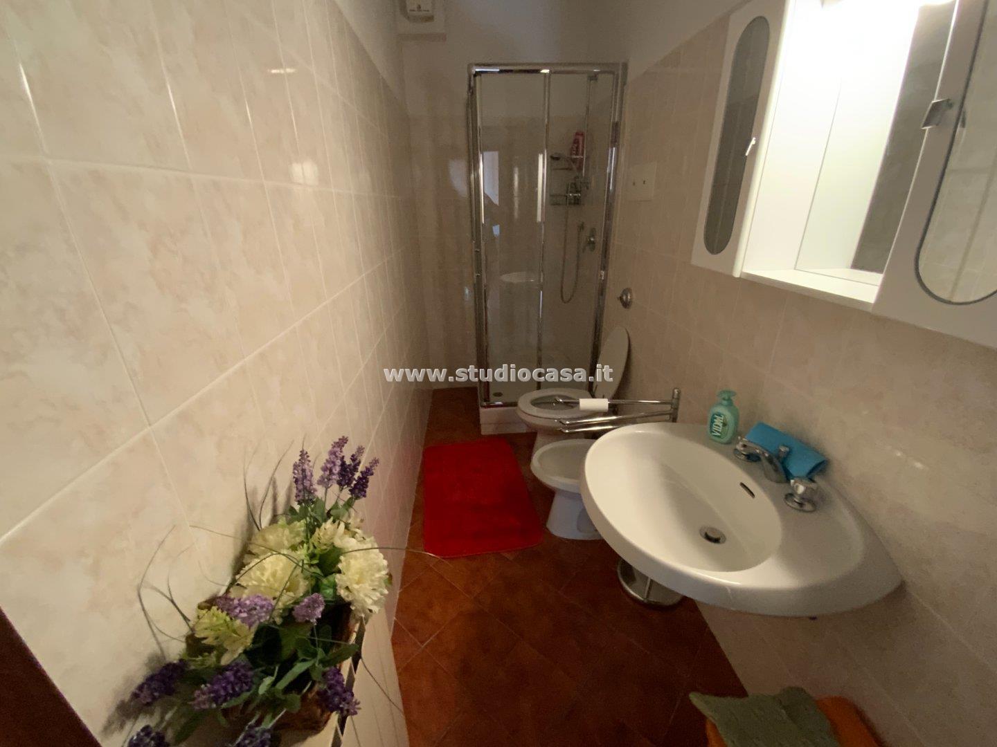 Appartamento in vendita a Solto Collina