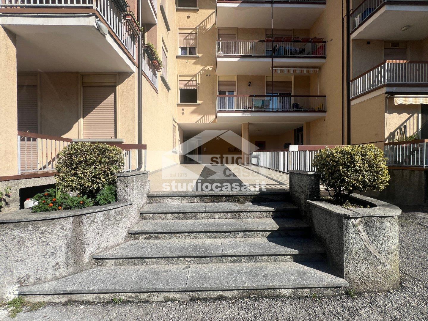 Appartamento in vendita a Costa Volpino