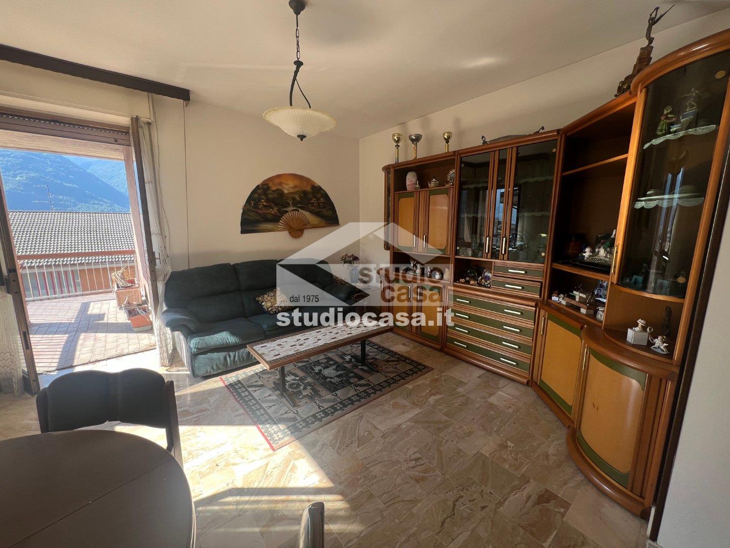 Appartamento in vendita a Costa Volpino