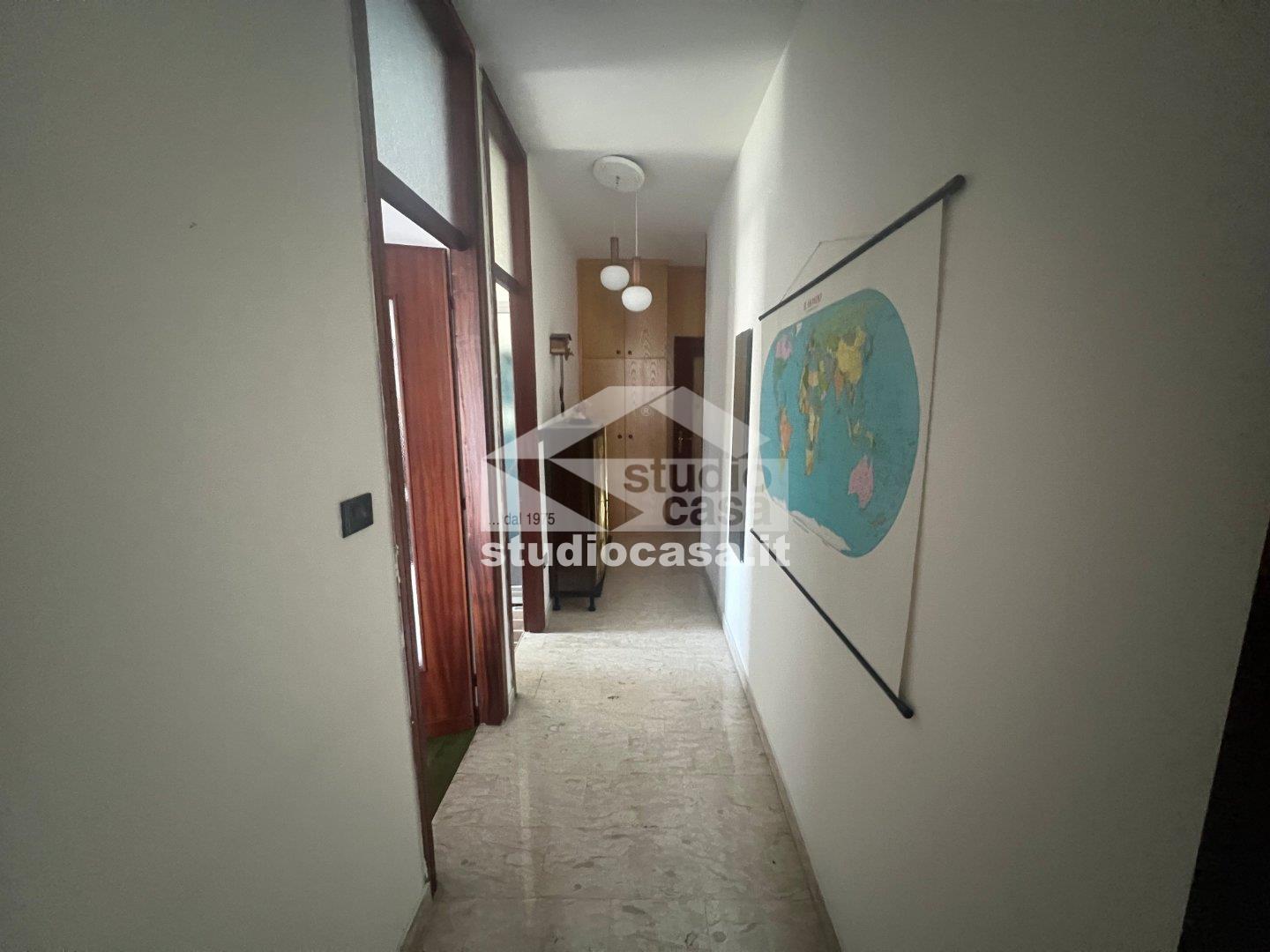 Appartamento in vendita a Costa Volpino