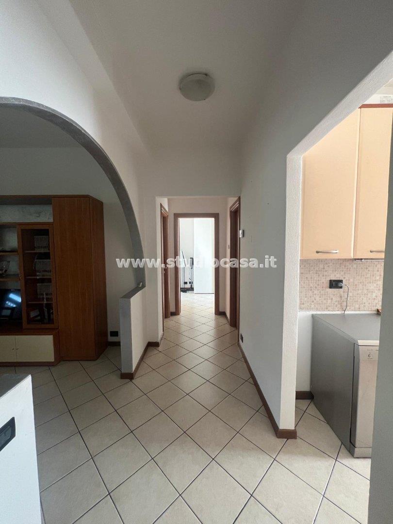 Appartamento in vendita a Costa Volpino