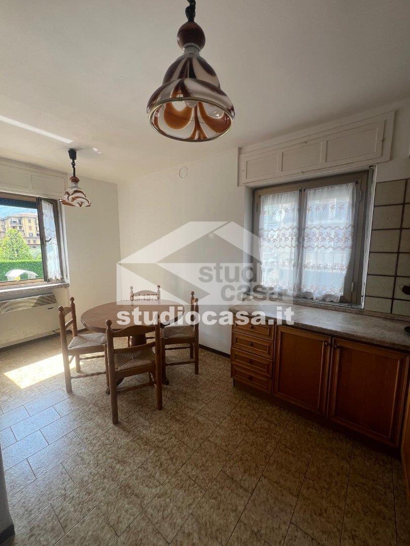 Appartamento in vendita a Costa Volpino