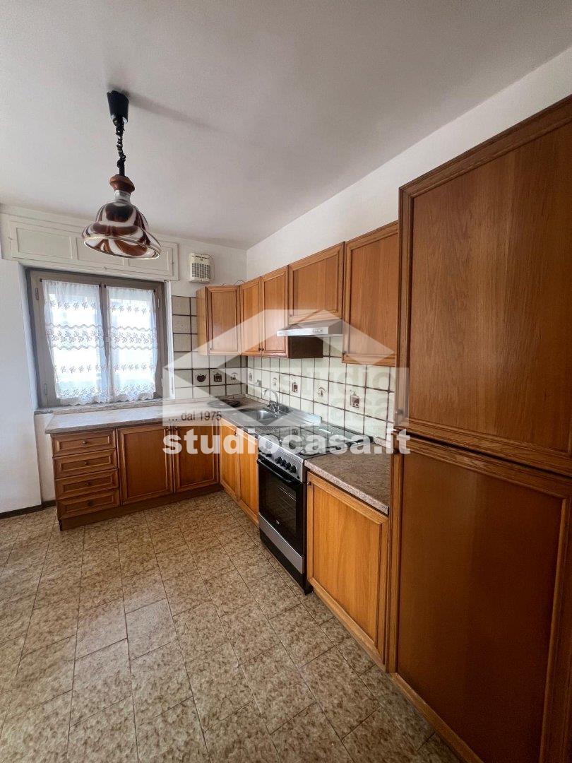 Appartamento in vendita a Costa Volpino