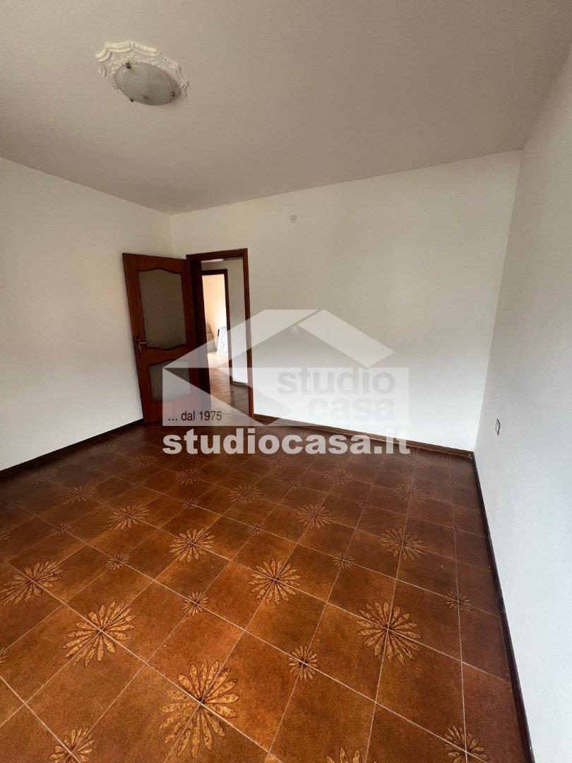 Appartamento in vendita a Costa Volpino